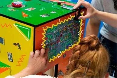 Escape Room a domicilio para team building, una actividad con el sello de calidad de Experiencity