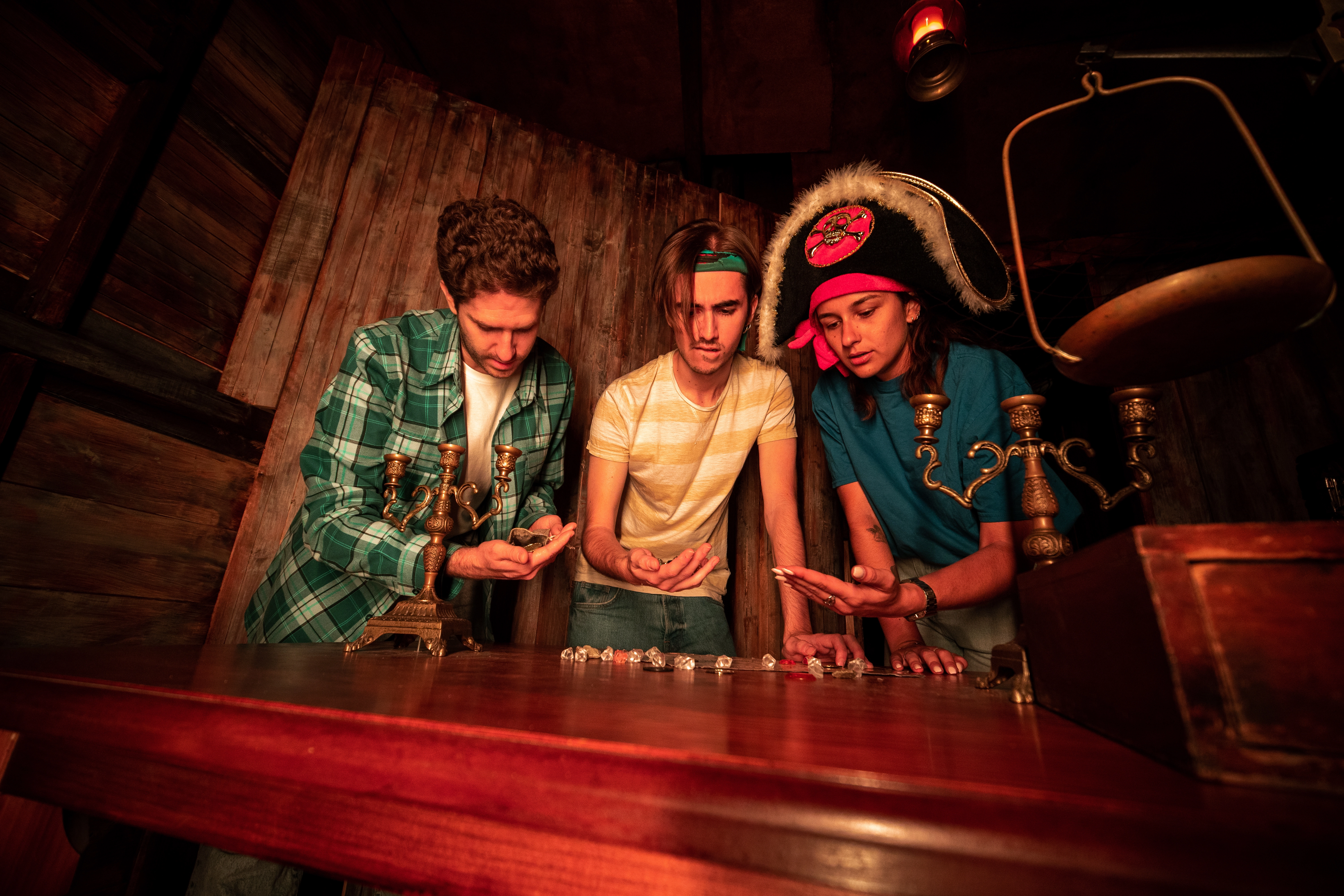 The largest Escape Room in English in Madrid - Goonies Escape Room