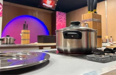 El nuevo escape room en Alicante ambientado en el famoso concurso MasterChef. Un plan para grupo grande donde competiréis por equipos.