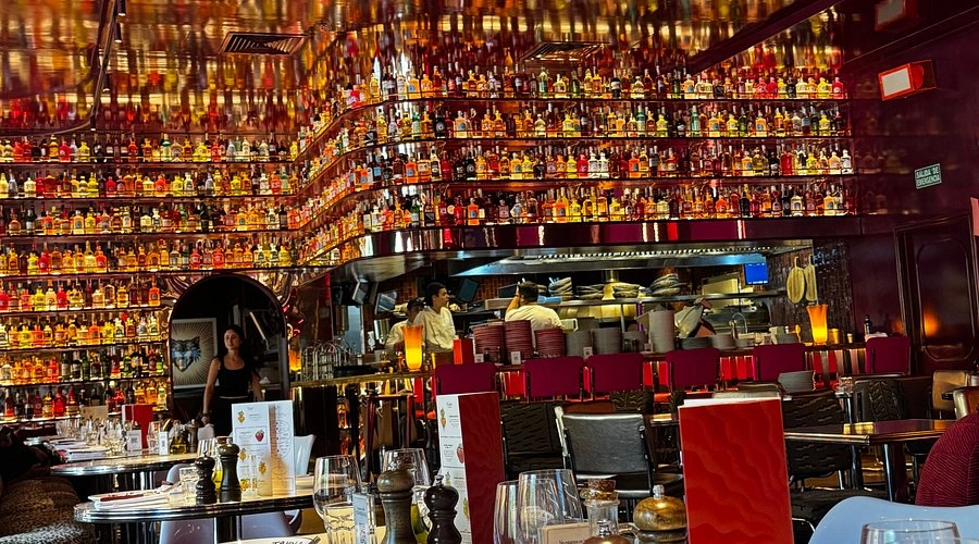 Restaurante italiano romántico en Madrid