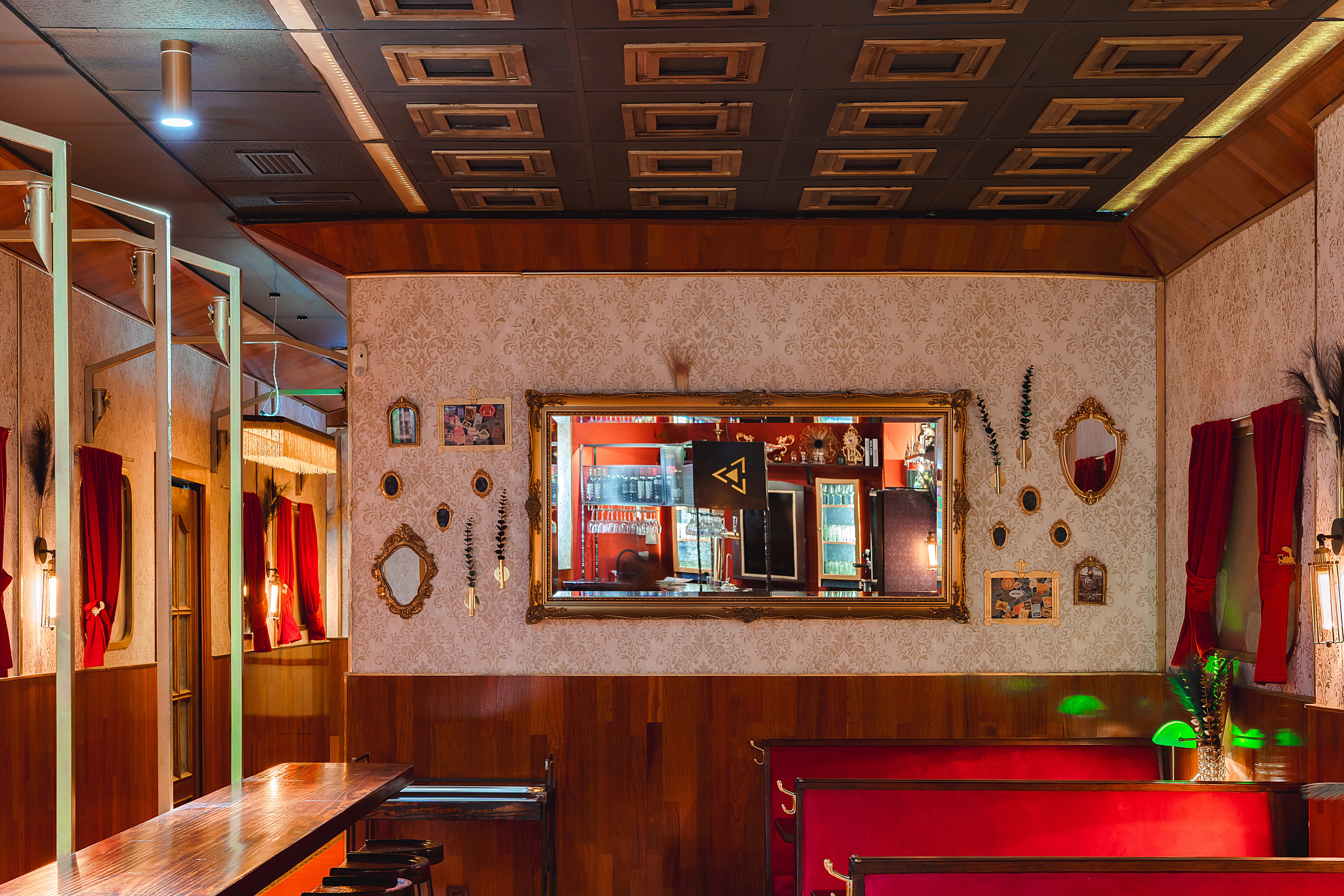 Una experiencia gastronómica en Madrid donde resolverás un caso al puro estilo Sherlock en un restaurante inspirado en el emblemático Orient Express