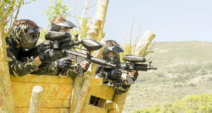 Las mejores actividades de paintball para grupos en Madrid