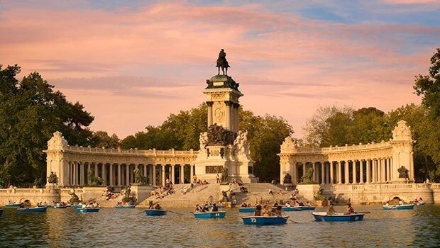 Retiro - Parque petfriendly Madrid
