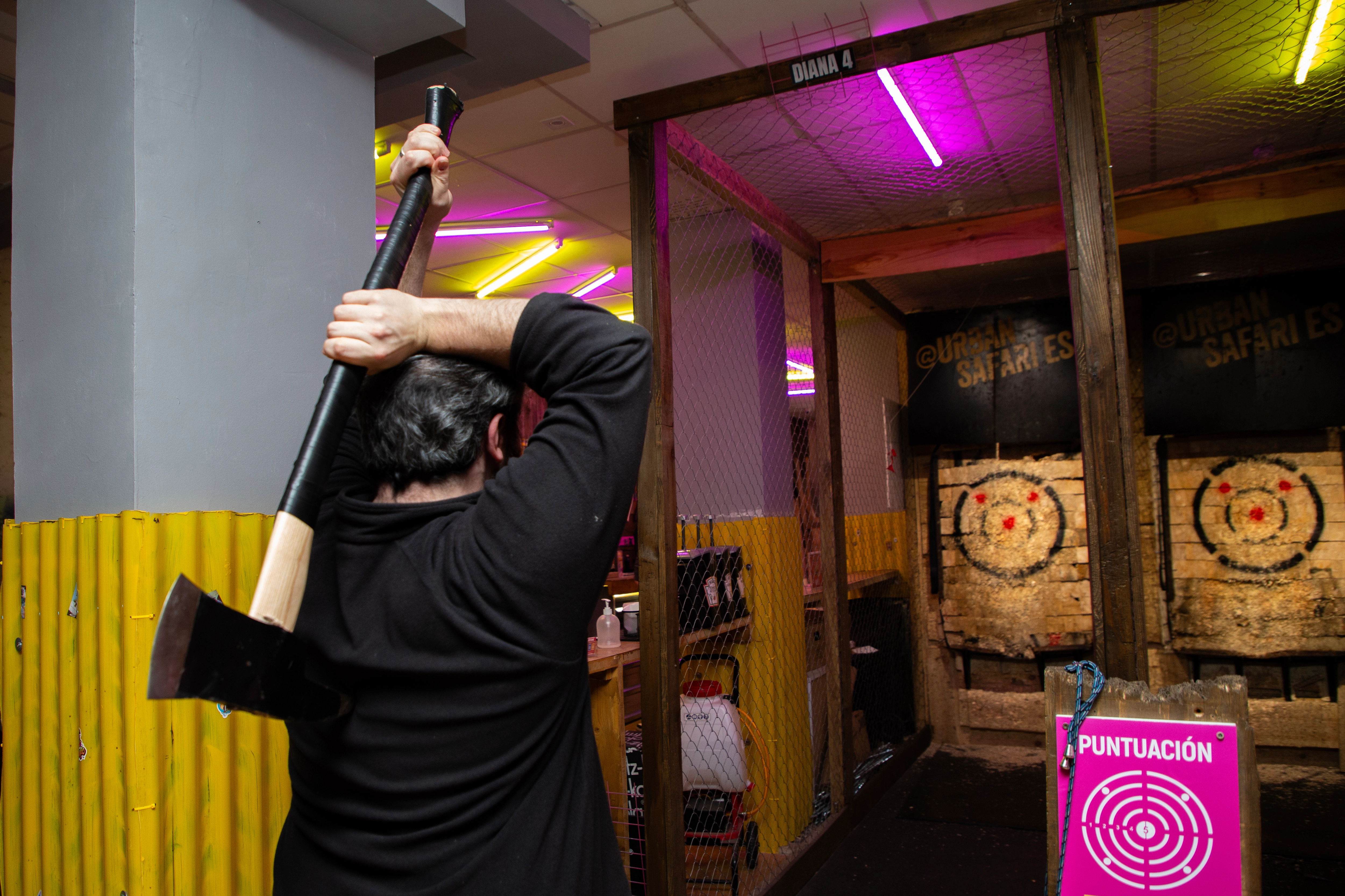 Puedes encontrar hachas de todas las formas y tamaños en Urban Safari Madrid